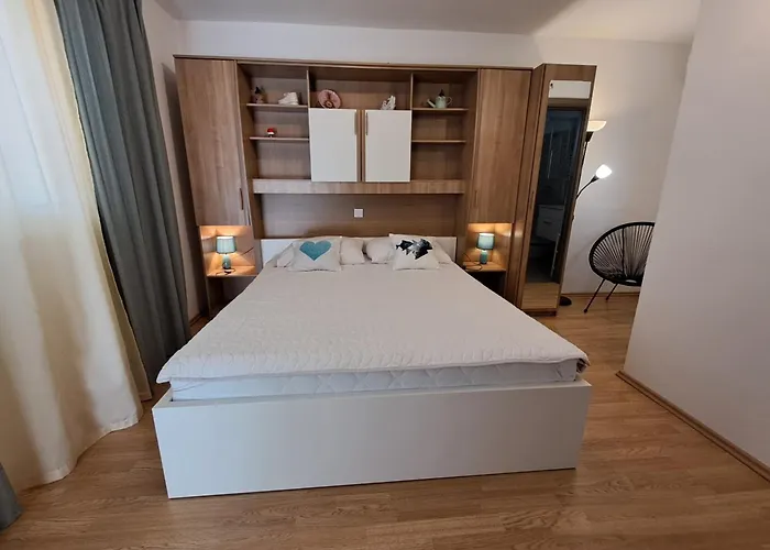 Marija 4*