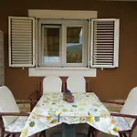 Guest house Marija 4*