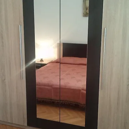 Marija 4*
